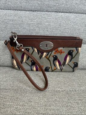 Fossil Key-Per Wristlet Bird Pattern